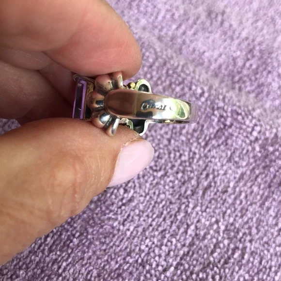 Lagos ring - amethyst set in sterling silver with 18K gold Caviar beading - Picture 7 of 16